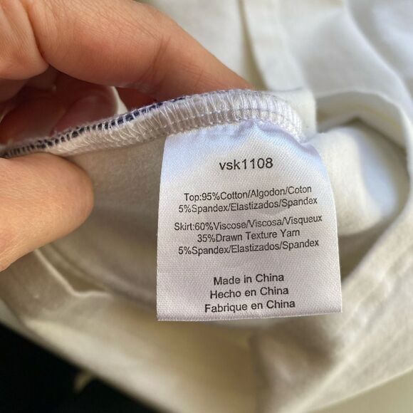 One Shoulder Large Side Daisy Design White Mini Dress Size Medium - Picture 7 of 8